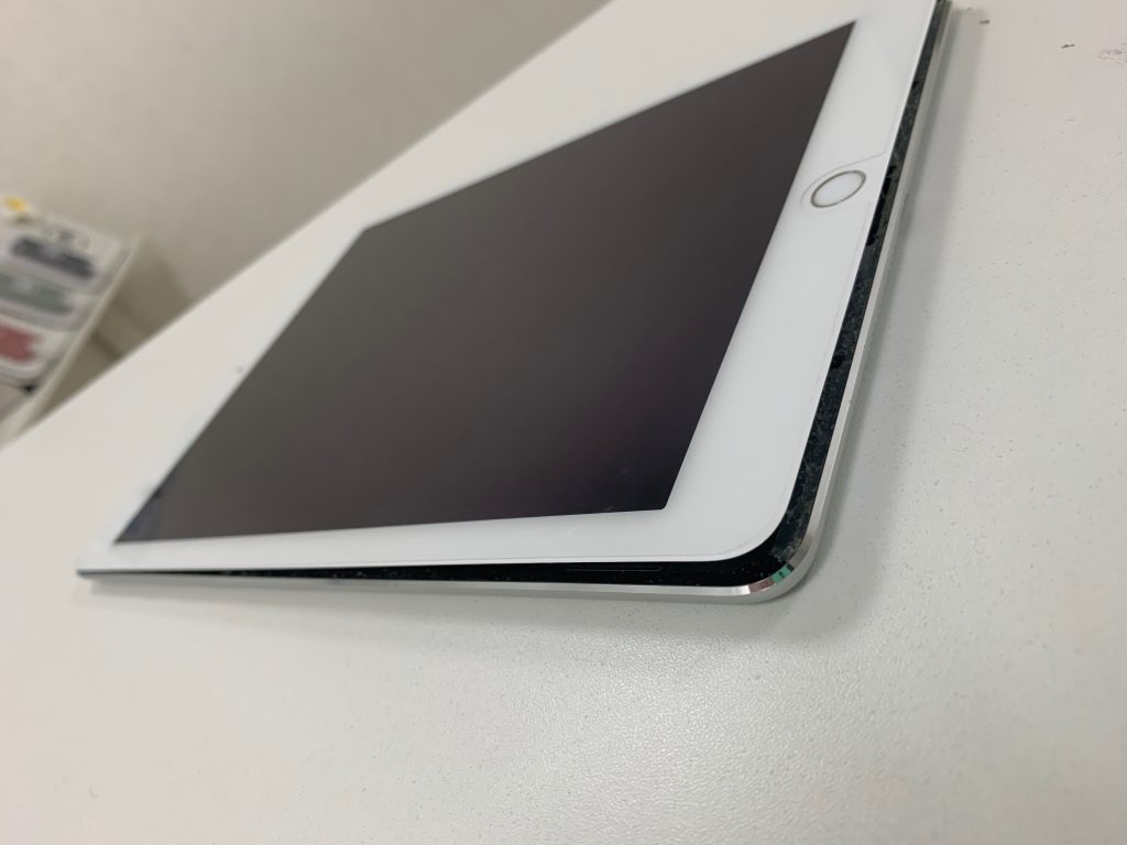 iPadAir2バッテリー膨張