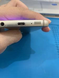 Android修理 Galaxys6edgeの充電口の交換承りました 横浜駅近 スマホスピタル横浜駅前