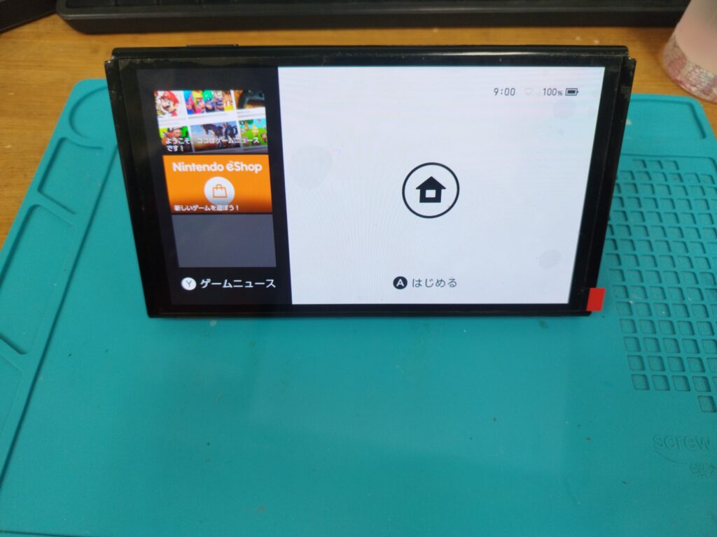 画面交換後のSwitch 有機ELモデル 交換を行ったことによりちゃんとつくようになりました。