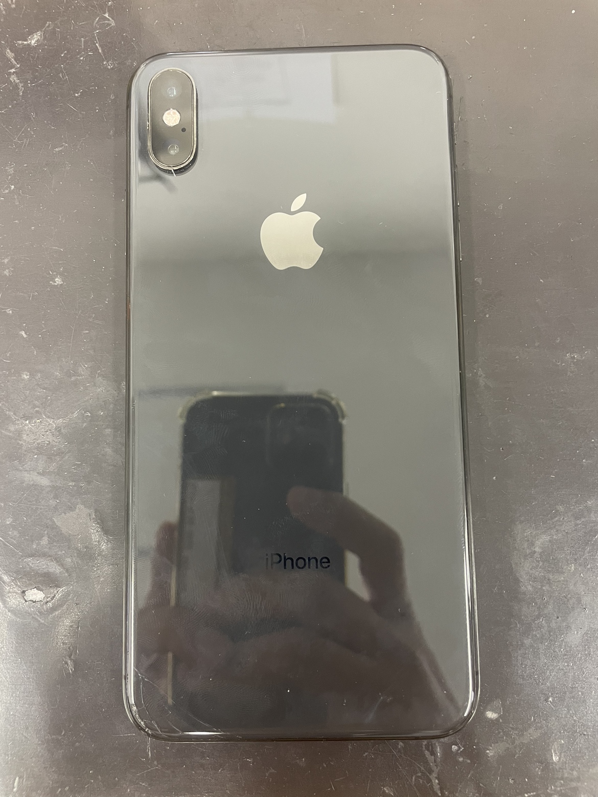 iPhone XS Max】背面ガラス修理を行いました！ | スマホスピタル横浜