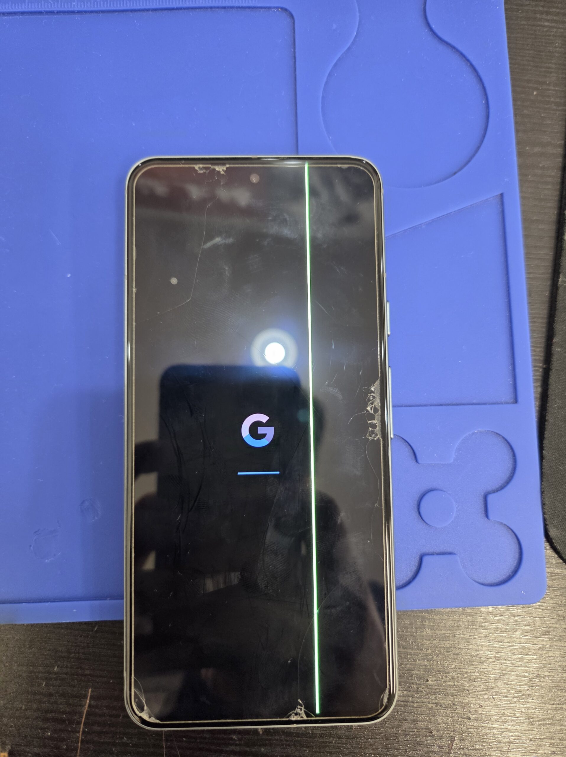 Pixel6a】画面交換修理を承りました！ | スマホスピタル横浜駅前店の