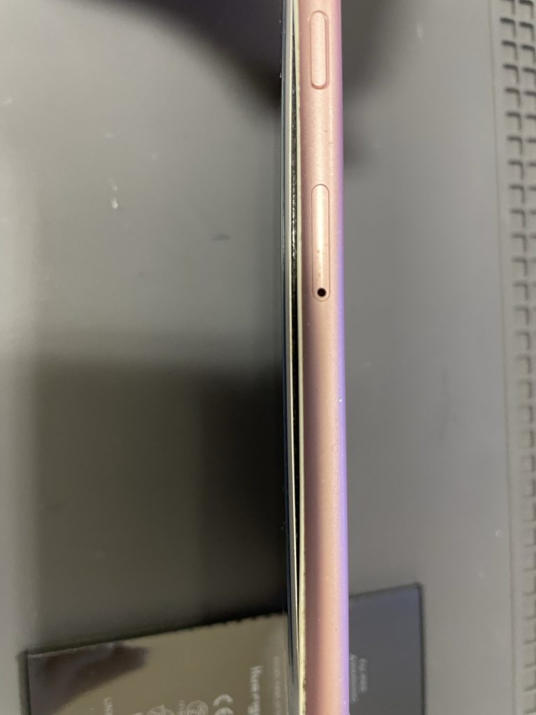 iPhone6sバッテリー膨張