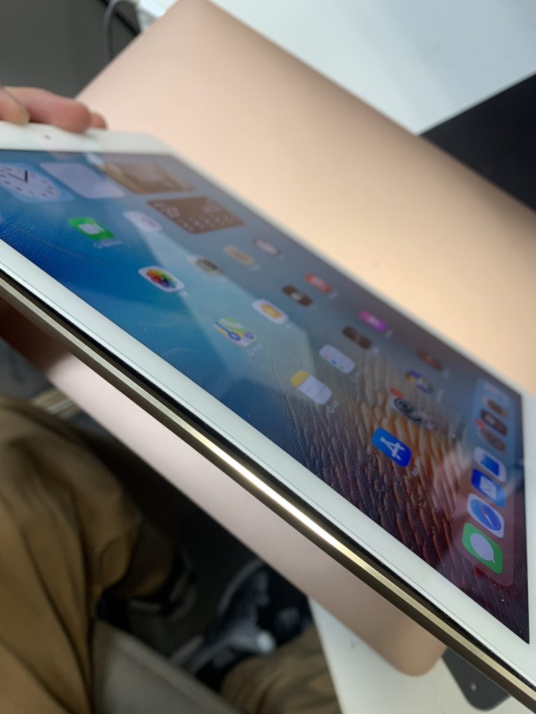 iPadAir2 バッテリー交換 杉田