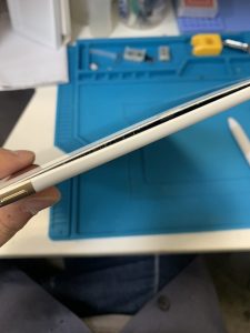 iPadAir2 バッテリー交換 高島町