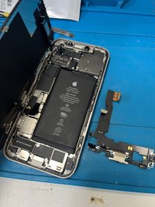 iPhone12 充電口交換修理 新横浜