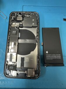 iPhone13mini バッテリー 子安