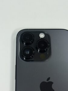iPhone14Pro バックカメラレンズ交換修理③