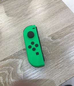 NintendoSwitchのジョイコン修理の事ならスマホスピタルへ