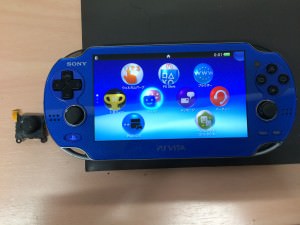 PSVitaのスティック修理