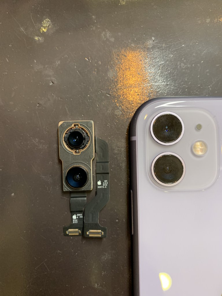 iPhone11バックカメラ交換