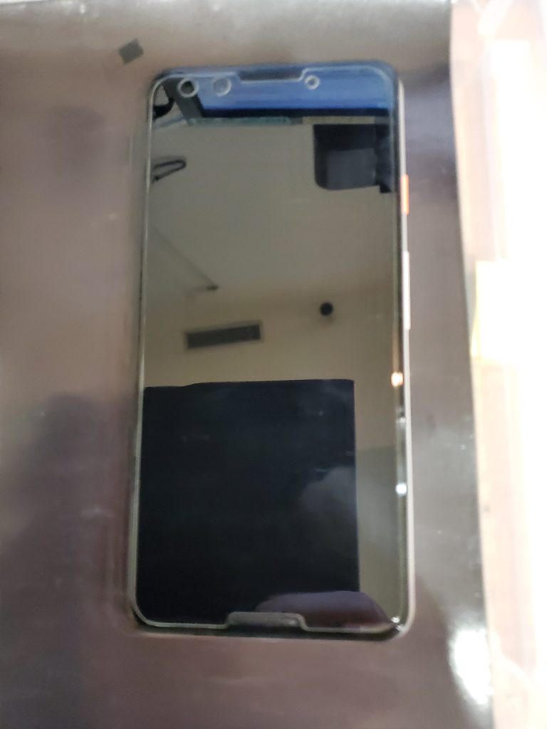 Google Pixel 3の水没復旧修理
