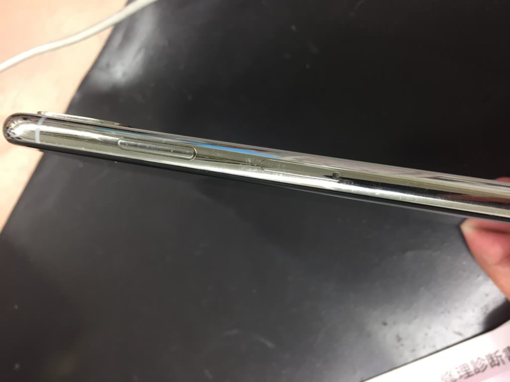 iPhoneバッテリ交換