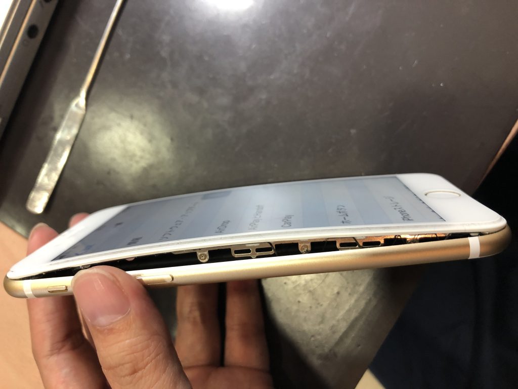 iPhone7BT膨張