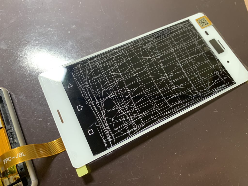 xperia-z3-sol26-screen-replacement6