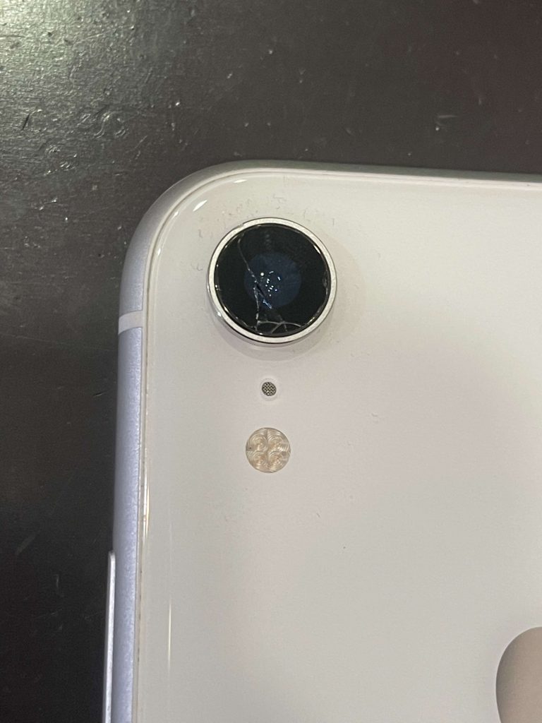 iphonex%e3%80%80%e3%82%ab%e3%83%a1%e3%83%a9%e3%83%ac%e3%83%b3%e3%82%ba%e4%ba%a4%e6%8f%9b-2
