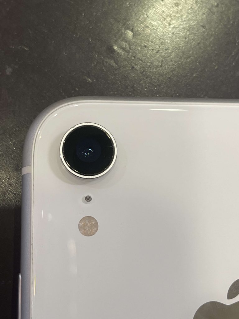iphonex%e3%80%80%e3%82%ab%e3%83%a1%e3%83%a9%e3%83%ac%e3%83%b3%e3%82%ba%e4%ba%a4%e6%8f%9b-1