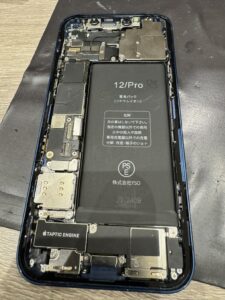 iPhone 12 バッテリー交換