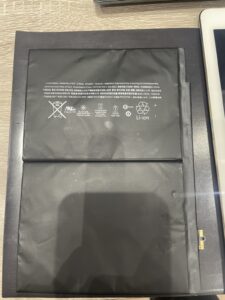 iPad Air 2 バッテリー交換修理　バッテリー表