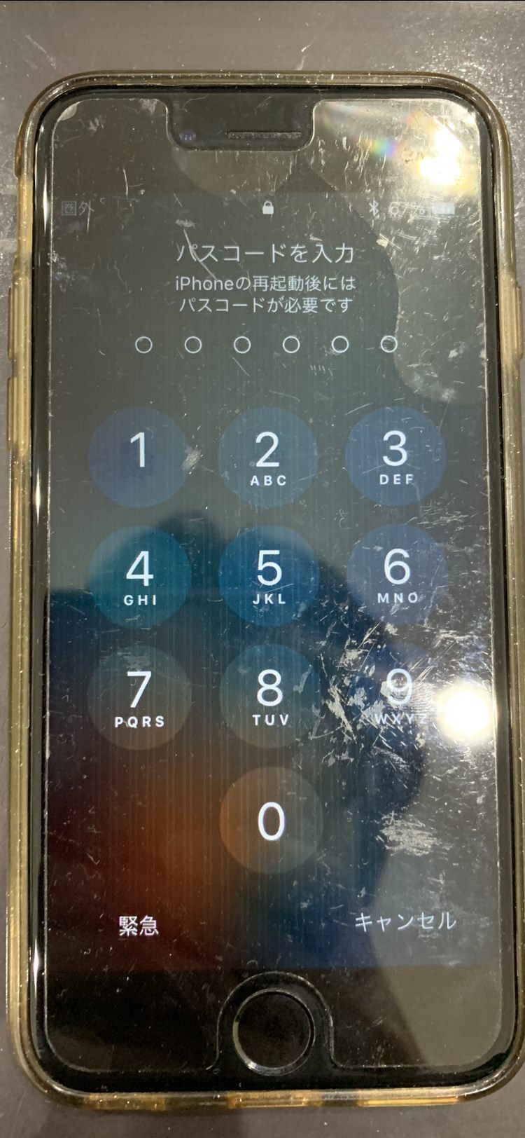 液晶に縞模様が出たiPhone6s
