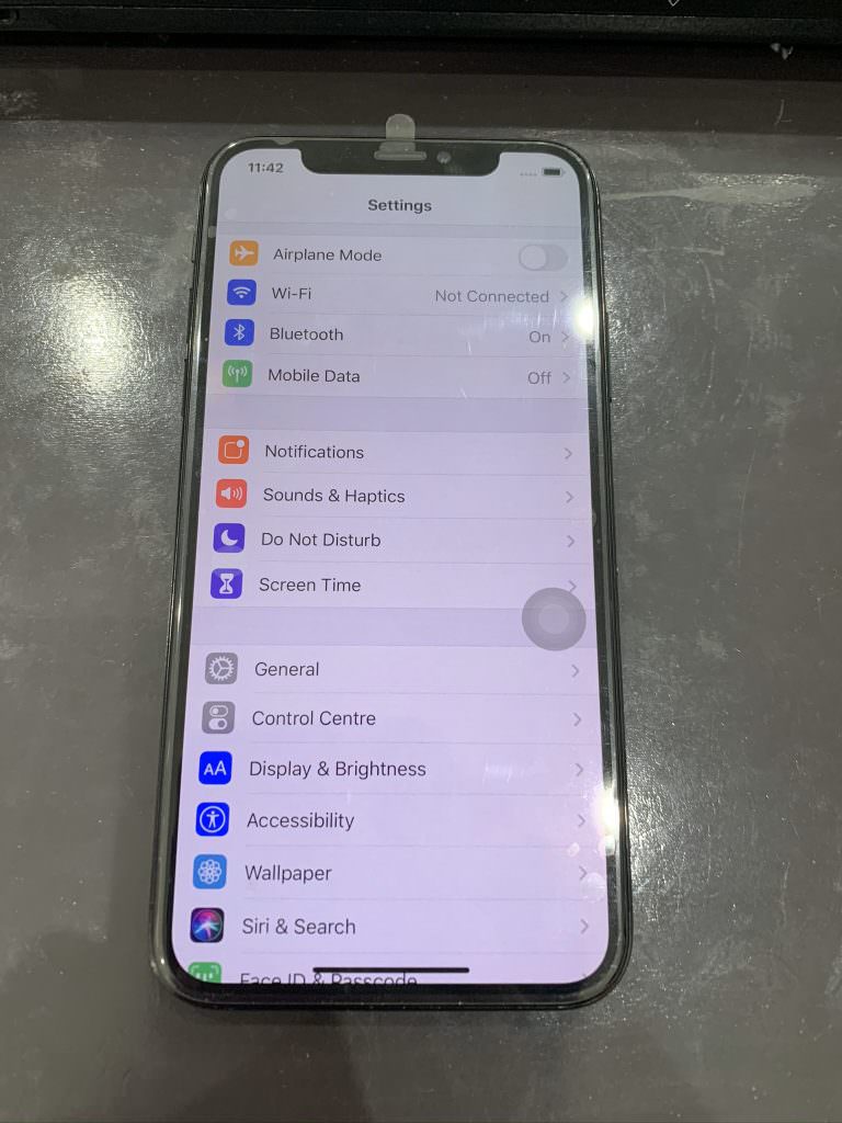 iPhoneX 緑色の画面 画面割れ