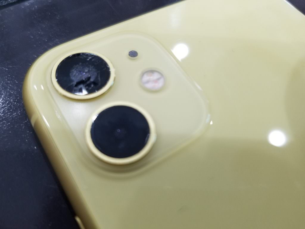 iphone11%e3%80%80%e3%82%ab%e3%83%a1%e3%83%a9%e3%83%ac%e3%83%b3%e3%82%ba