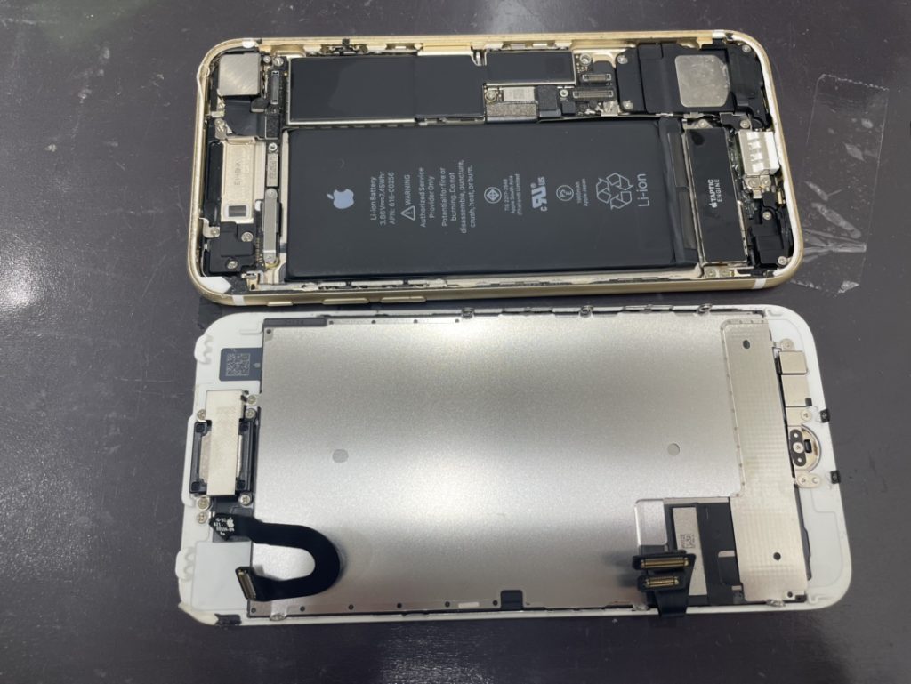 軽度画面割れのiPhone6s 内部の状態