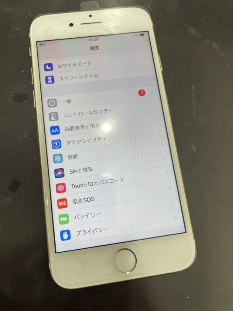 軽度画面割れのiPhone6s 修理後