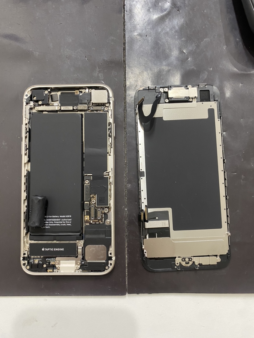 田中　iPhoneSE3 256GB お値引き可能御相談ください。 三重県 四日市市】Apple iPhone13 256GB スターライト MLNJ3J/A