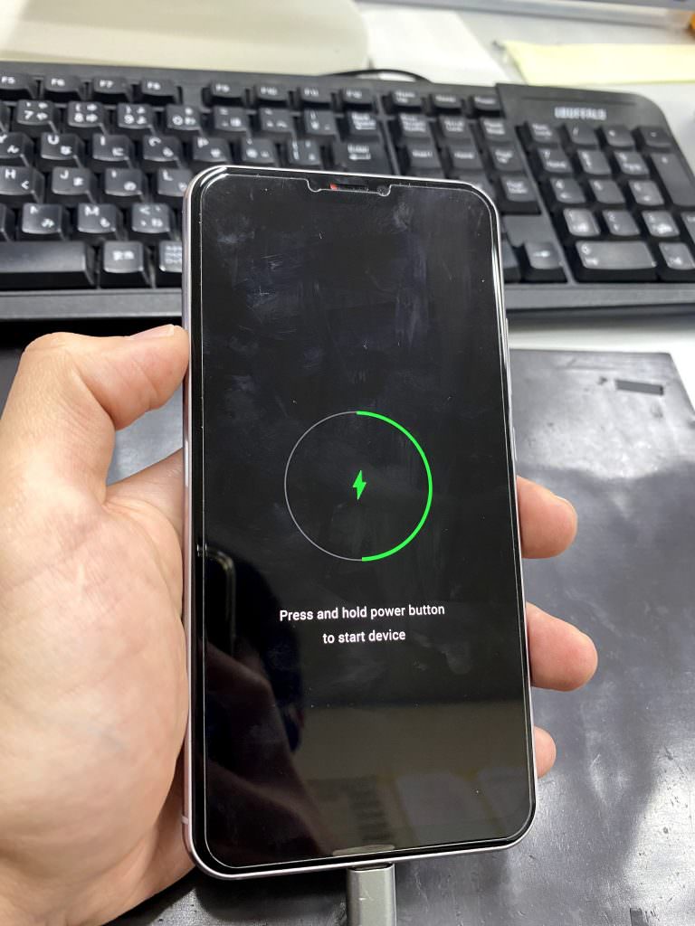 ZenFone5Z　起動しない