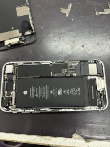 iPhoneSE(2)バッテリー交換