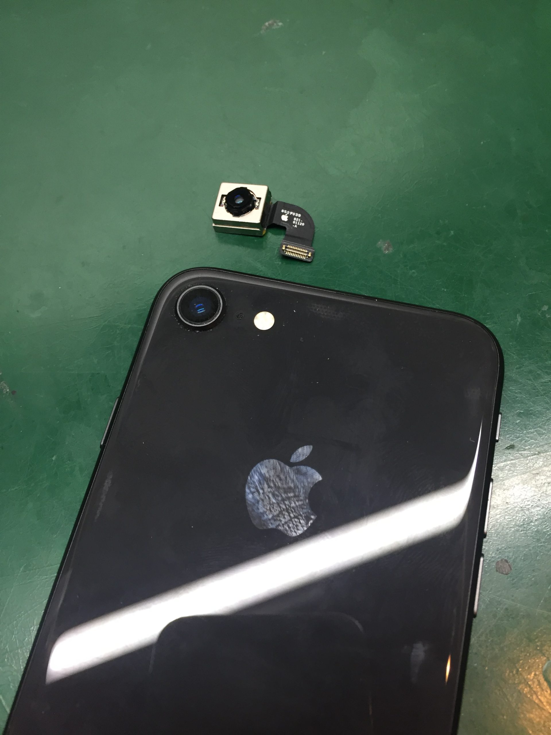 iPhone XR Black 256 GB docomo 外カメラ動作不良 31BQIbgdknL.jpg