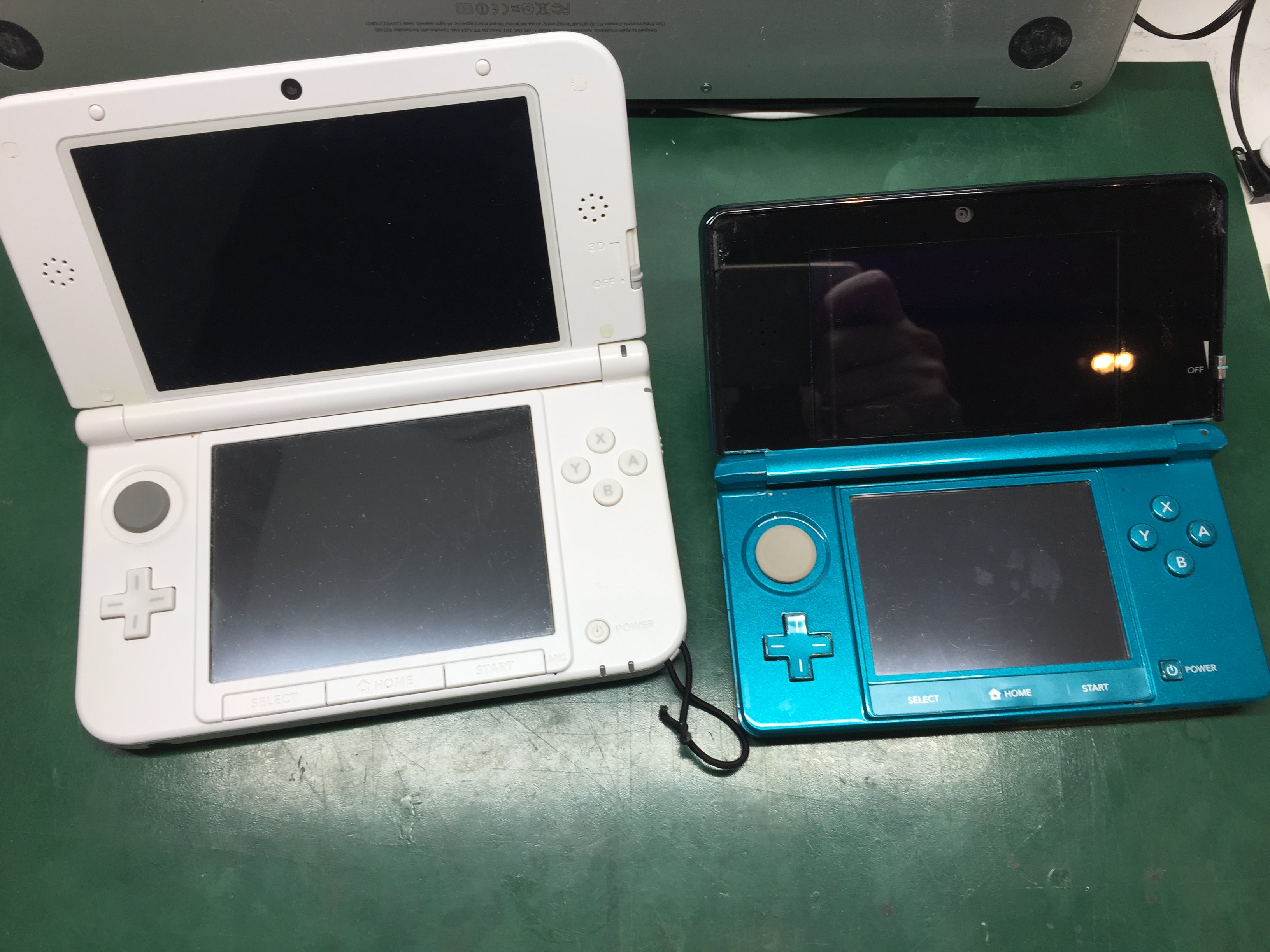 外出自粛でゲーム機修理が増えている ３dsはまだまだ現役 旧型３ds ３dsllのボタン修理 スマホスピタル池袋