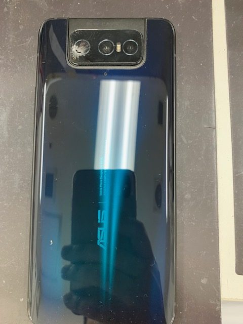 カメラレンズ割れ Pixel 7 Proのカメラレンズが勝手に割れた話 - 秋葉原ホライゾン