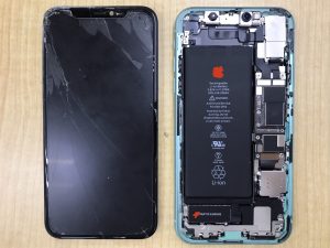 iPhone 11の画面交換修理