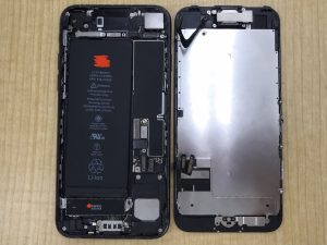 iPhone 7 バックカメラ交換修理