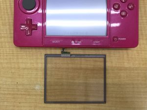 3DS タッチパネル交換修理