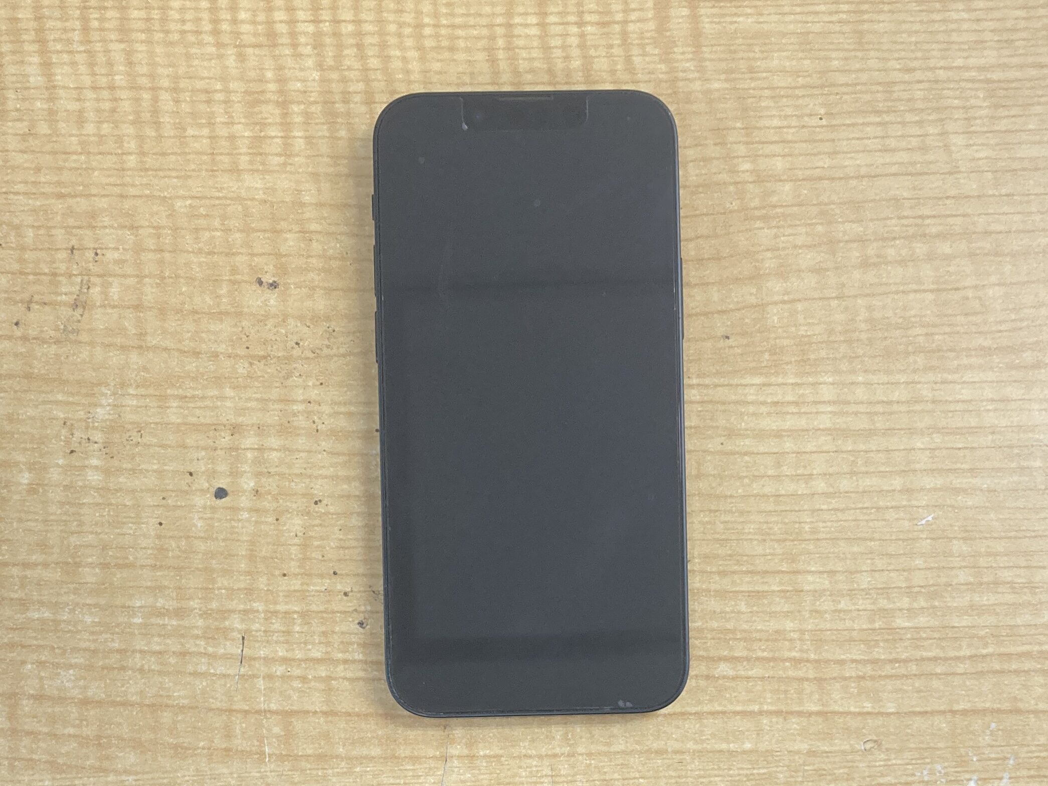 iPhone 13 mini バッテリーの劣化も即日60分で修理可能！