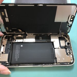 iphone13内部