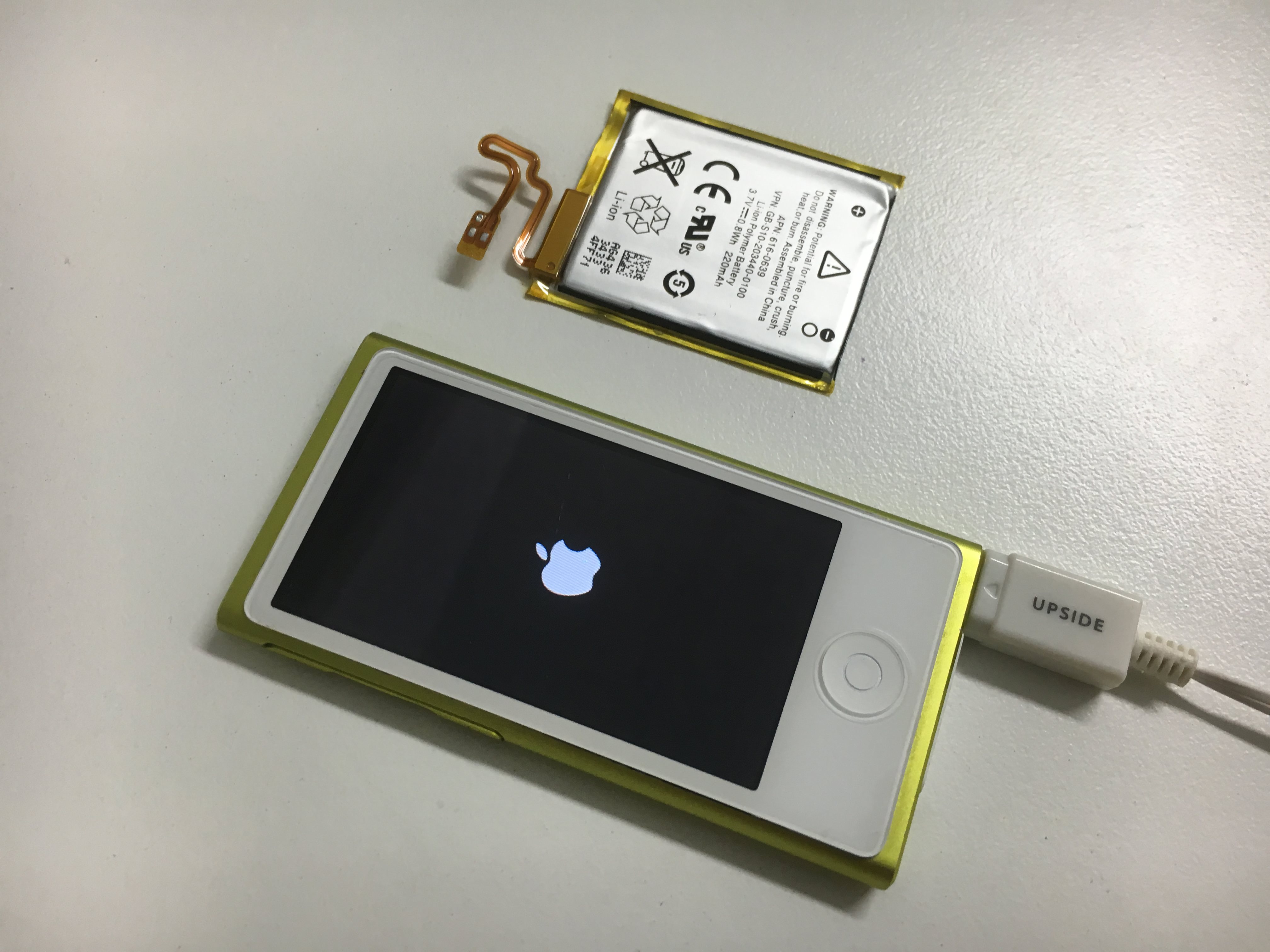町田iPod修理店]iPod nano 第７世代のバッテリー交換も2時間でお返し 