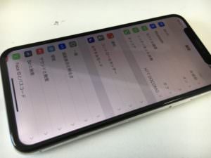 画面交換して液漏れや線が消えたアイホン10(テン)