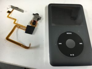 イヤホンジャック交換で片方からしか音が出なかった症状が改善したiPod classic(最終型160GB)