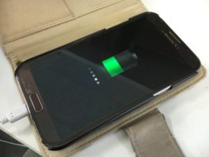 ドックコネクタ交換で充電されるようになったギャラクシーノート2(SC-02E)