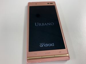 液晶画面交換で映るようになったURBANO V02(KYV34)