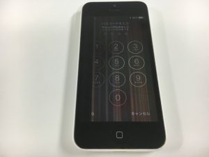 液晶破損で線が入るiPhone5c
