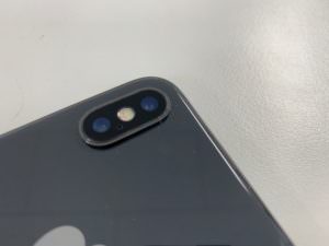 バックカメラレンズを交換修理したiPhoneX