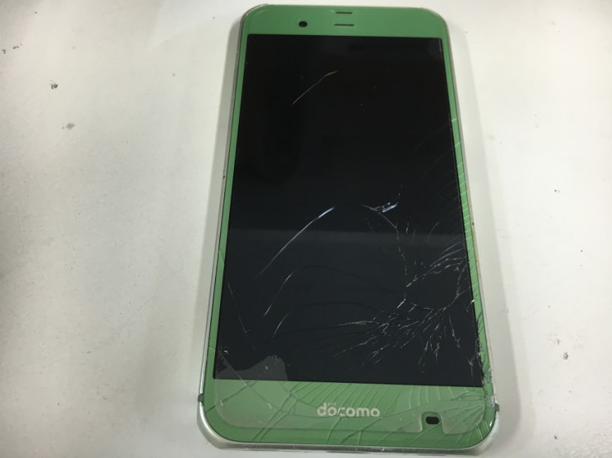 液晶画面が割れたアクオスフォン Docomo Sh 04h Au Shv34 Softbank 506sh もデータそのままで即日お返し 各種ボタンやカメラも修理可能 町田駅近のスマホ修理店 スマホスピタル町田