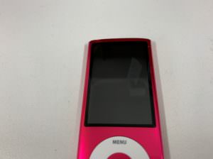 表面ガラスを交換修理後のiPod nano第5世代