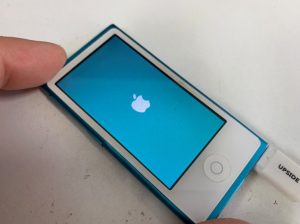 リンゴループになって電源が入らないiPod nano第7世代