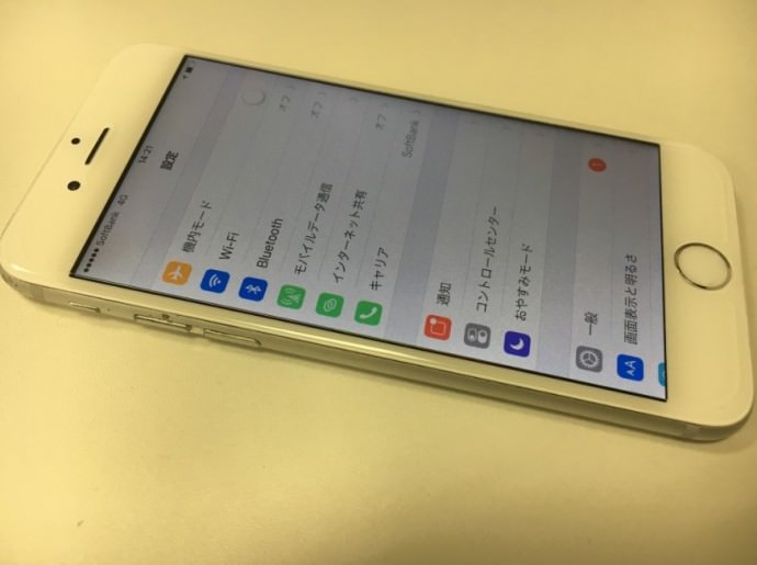 液晶画面交換修理後のiPhone6