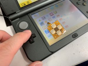 十字キーボタンを押した反応するようになったNew 3DS LL